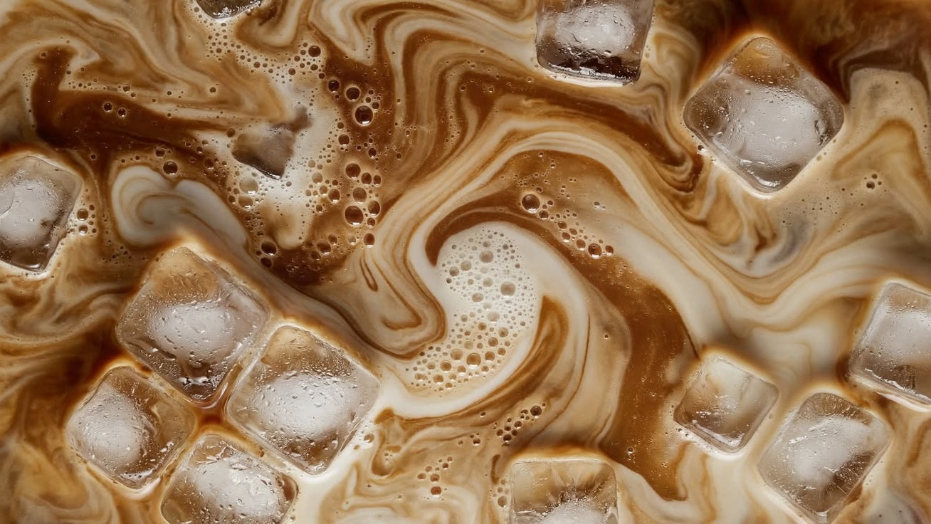 Bebidas Frías para una Cafetería: Qué Ofrecer para Aumentar Ventas